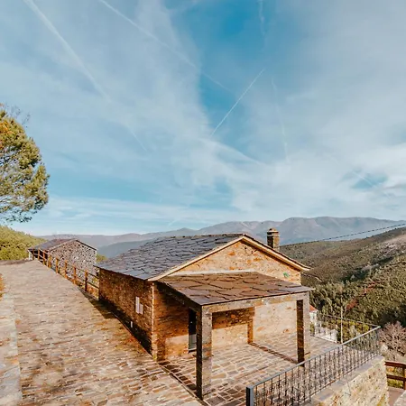 Casa Da Professora By Alzira Casa de Férias Seia