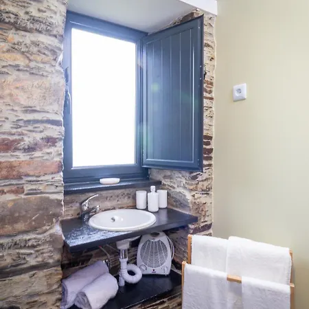 Casa Da Professora By Alzira