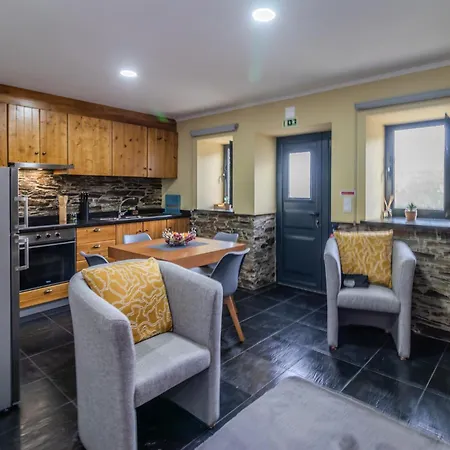 Hébergement de vacances Casa Da Professora By Alzira *