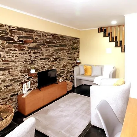 וילה Ferias Na Serra # Natureza # Casa Da Professora By Alzira סייה
