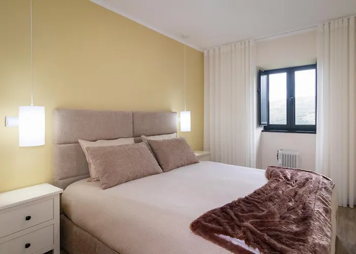 Casa Da Professora By Alzira * Seia