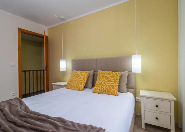 Casa Da Professora By Alzira