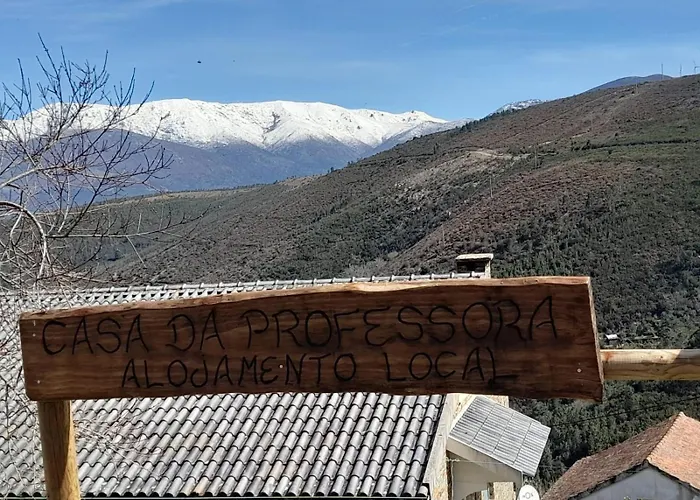 Casa Da Professora By Alzira * Seia