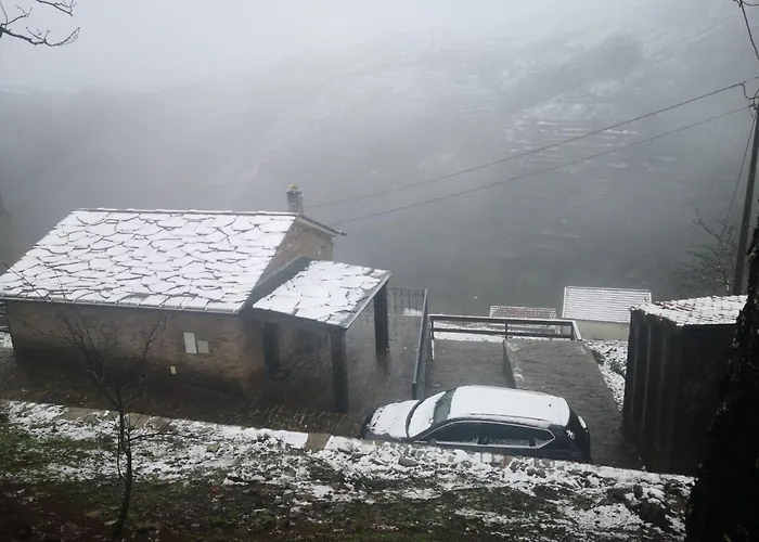 Casa Da Professora By Alzira Seia